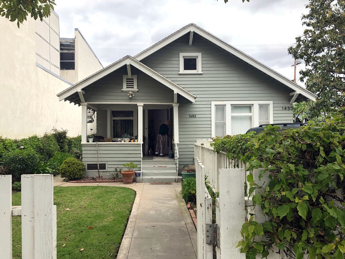 Primary Photo - 1453 12th St