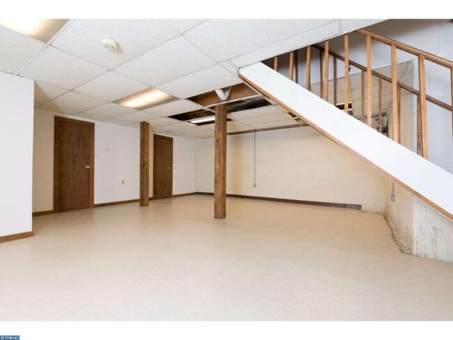 Building Photo - 266 Highland Ave