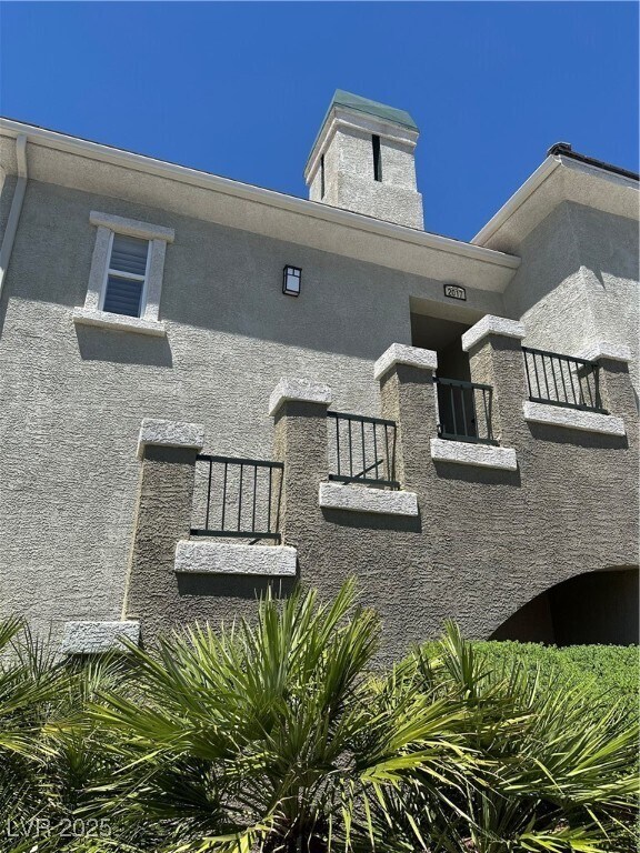 Building Photo - 10809 Garden Mist Dr