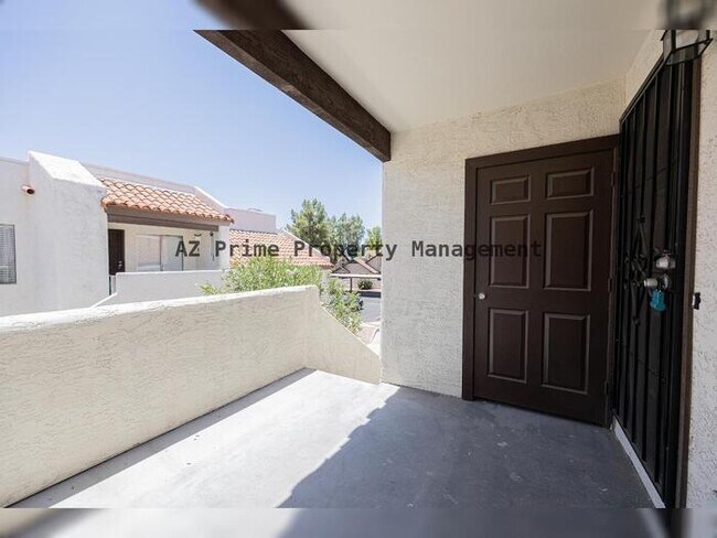 Foto del edificio - 4730 W Northern Ave