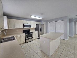 Building Photo - 15270 SW 30th Terrace
