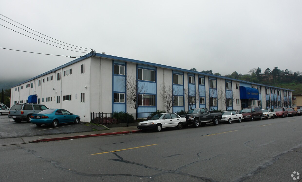 Foto del edificio - Capri Apartments