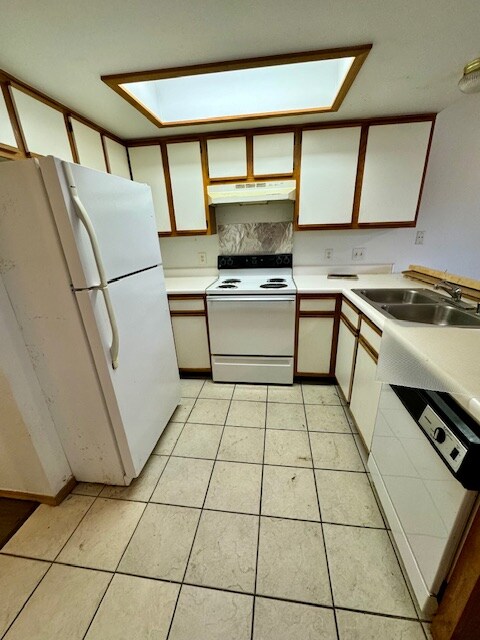Foto del edificio - 417 N Pleasant St