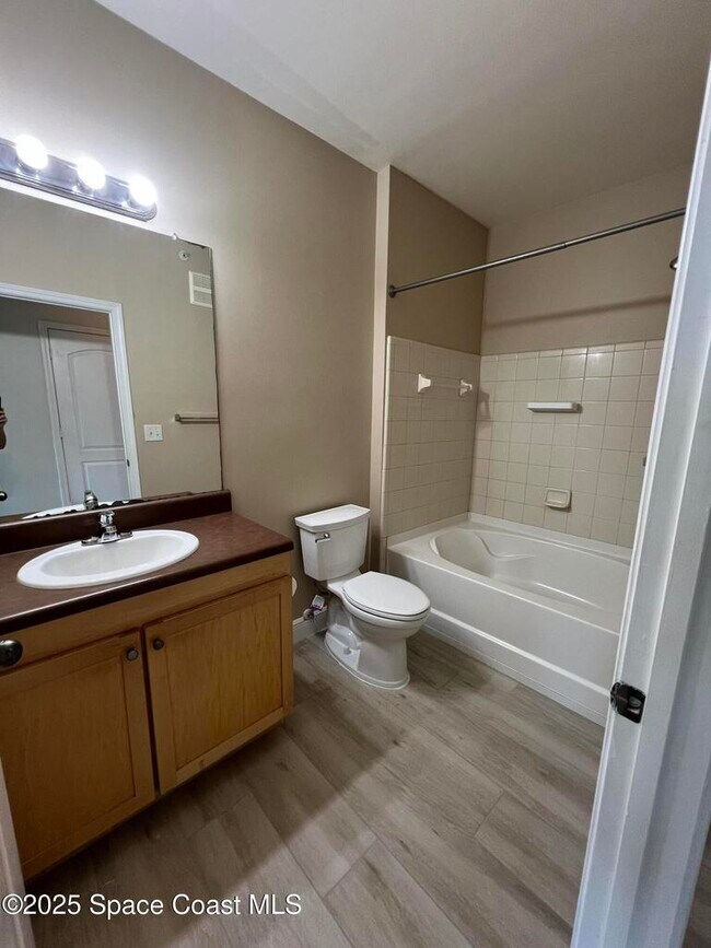 Foto del edificio - 6421 Borasco Dr