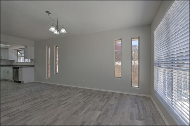 Foto del edificio - Coming Soon!