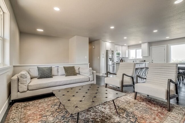 Photo - 482 W 80th Ave Apartment