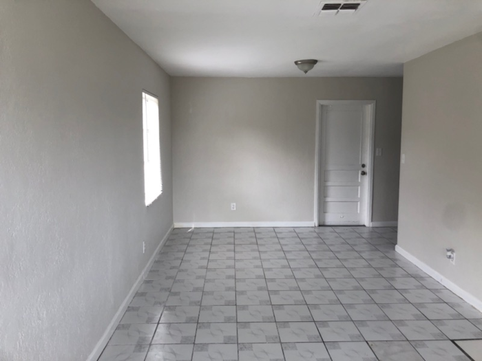 Building Photo - 3/2 Orlando Home Ready for Immediate Move In!