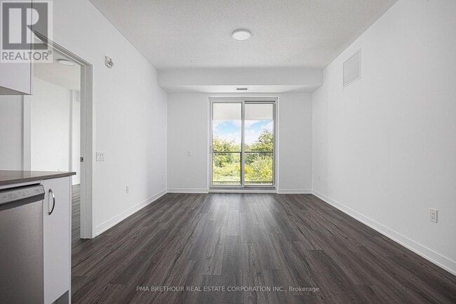 Building Photo - 385 Arctic Red Dr