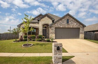 Building Photo - 1712 Chivalry Ln