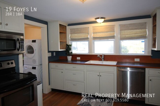 Foto del edificio - Cozy and Quaint 2 BD Kittery Point Cottage!