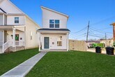 Primary Photo - 283 N 18th St