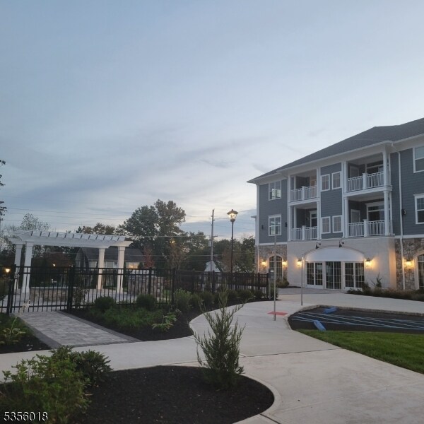 Building Photo - 2435 Lamington Rd