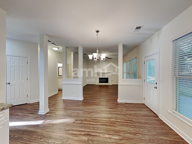 Building Photo - 4114 Kentmere Main