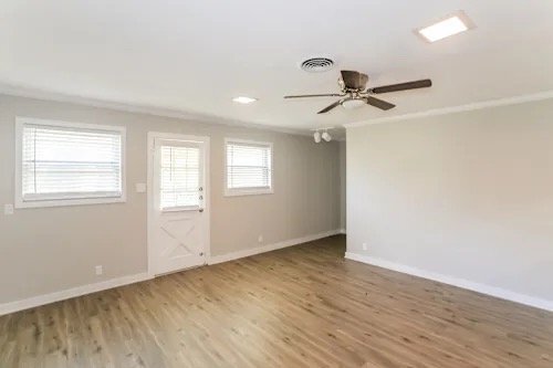 Foto del edificio - 3827 Cornish Ave
