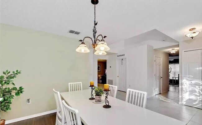 Foto del edificio - 3371 Hickory Leaf Ct