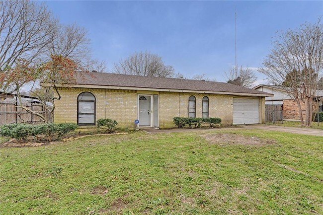 Building Photo - 130 Sheffield Dr
