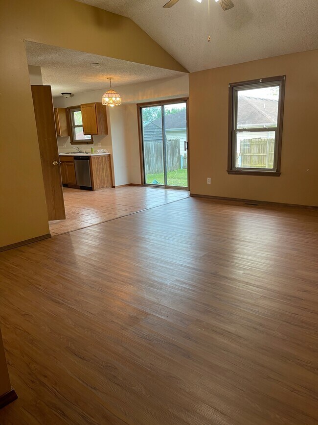 Foto del edificio - 3134 W Calhoun St