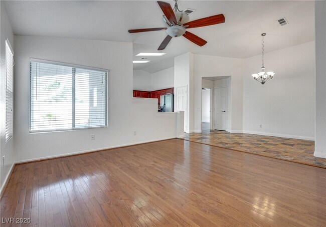 Foto del edificio - 7004 Wonderberry St