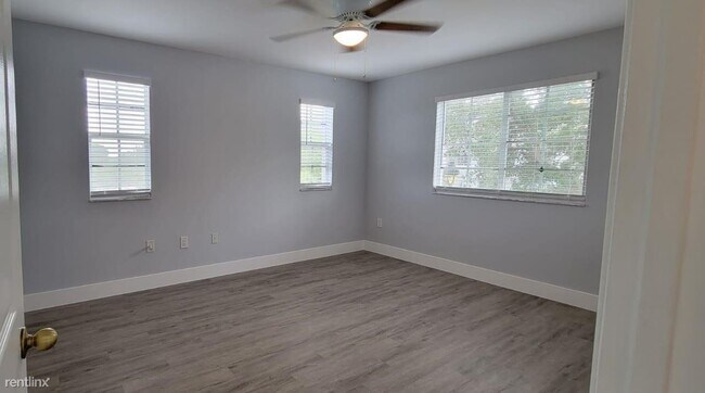 Foto del edificio - 2 br, 2 bath Condo - 140 SW 117th Ave # 1009