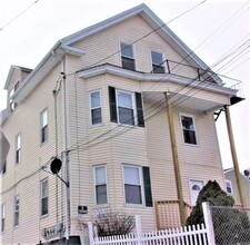 Building Photo - 74 Veazie St