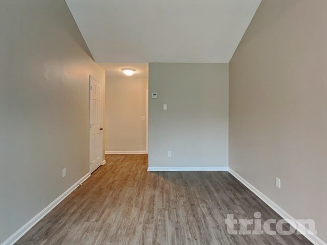 Building Photo - 7307 Hooksett Ct