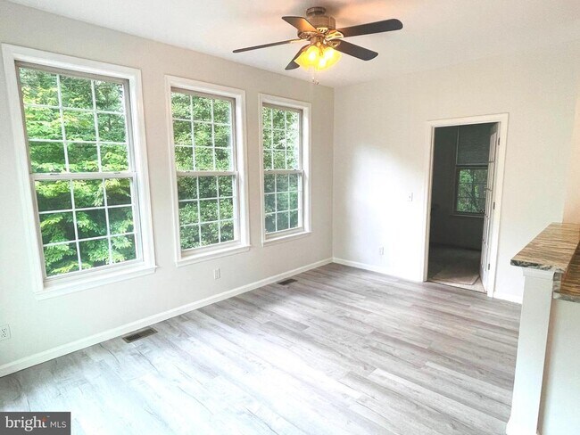 Foto del edificio - 9 Scarlet Oak Cir