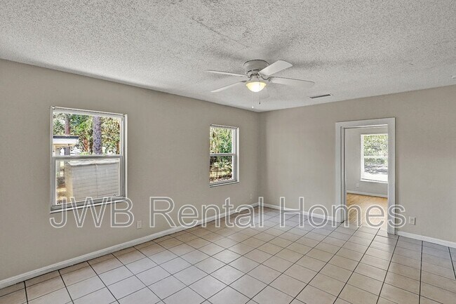 Building Photo - 2840 Van Gundy Rd