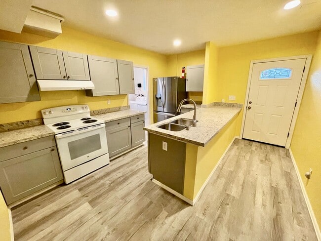 Photo - One Bedroom ADU in Broadview! House