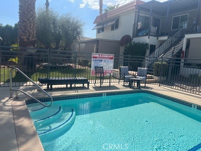 Foto del edificio - 45303 Sunset Ln