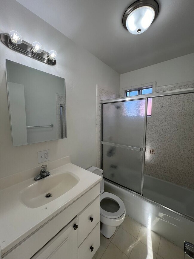 Foto del edificio - LSHOP1290