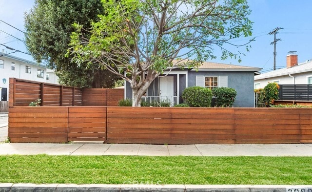 Building Photo - 3989 Coolidge Ave