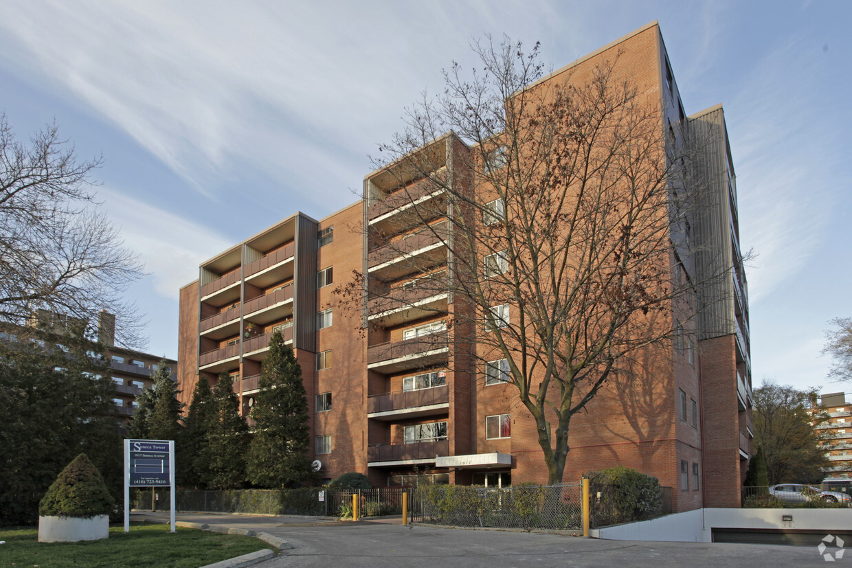 Building Photo - Seneca Tower