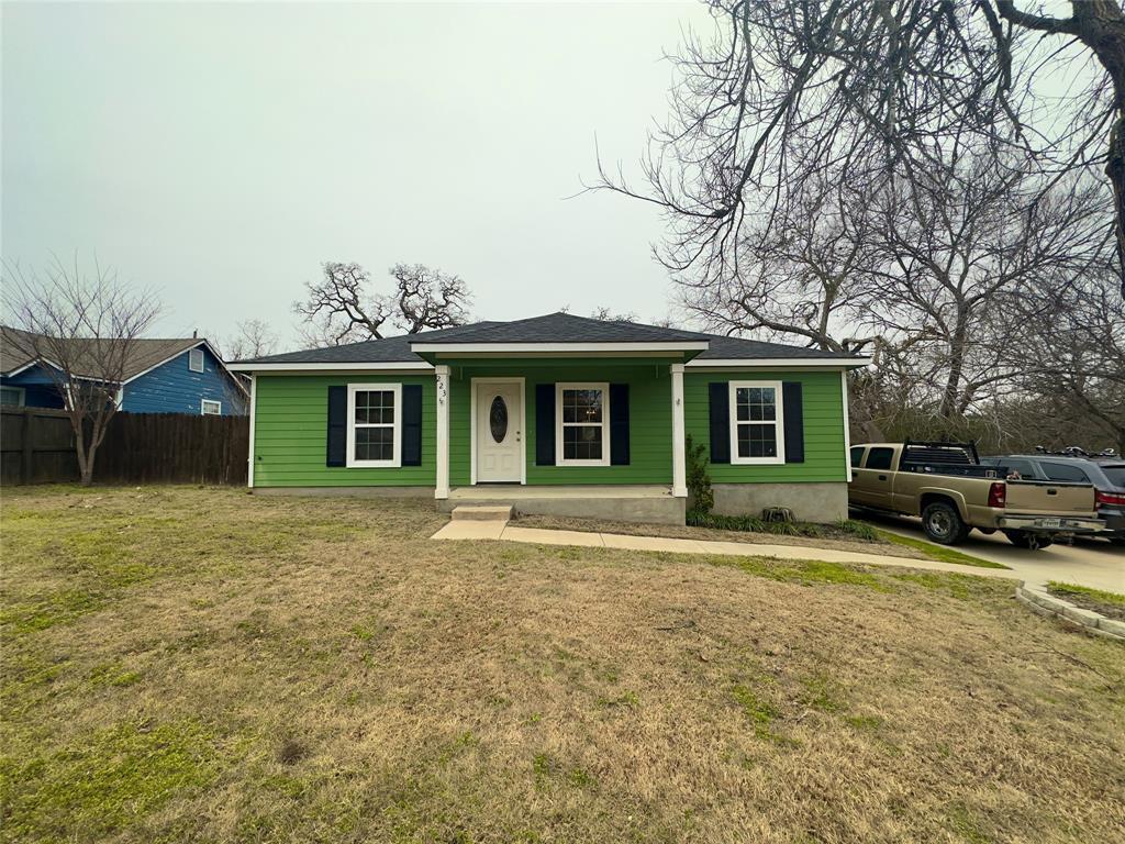 223 Poppy Ave, Luling, TX 78648 House Rental in Luling, TX