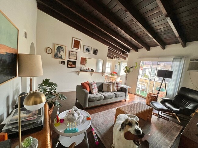 Building Photo - 3608 Keystone Av