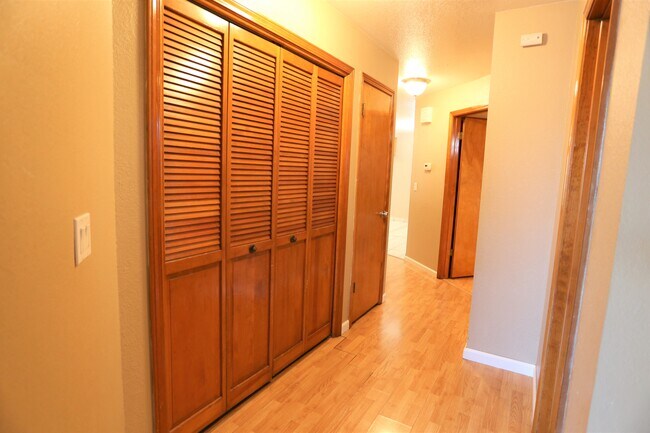 Foto del edificio - 942 Lacy Way