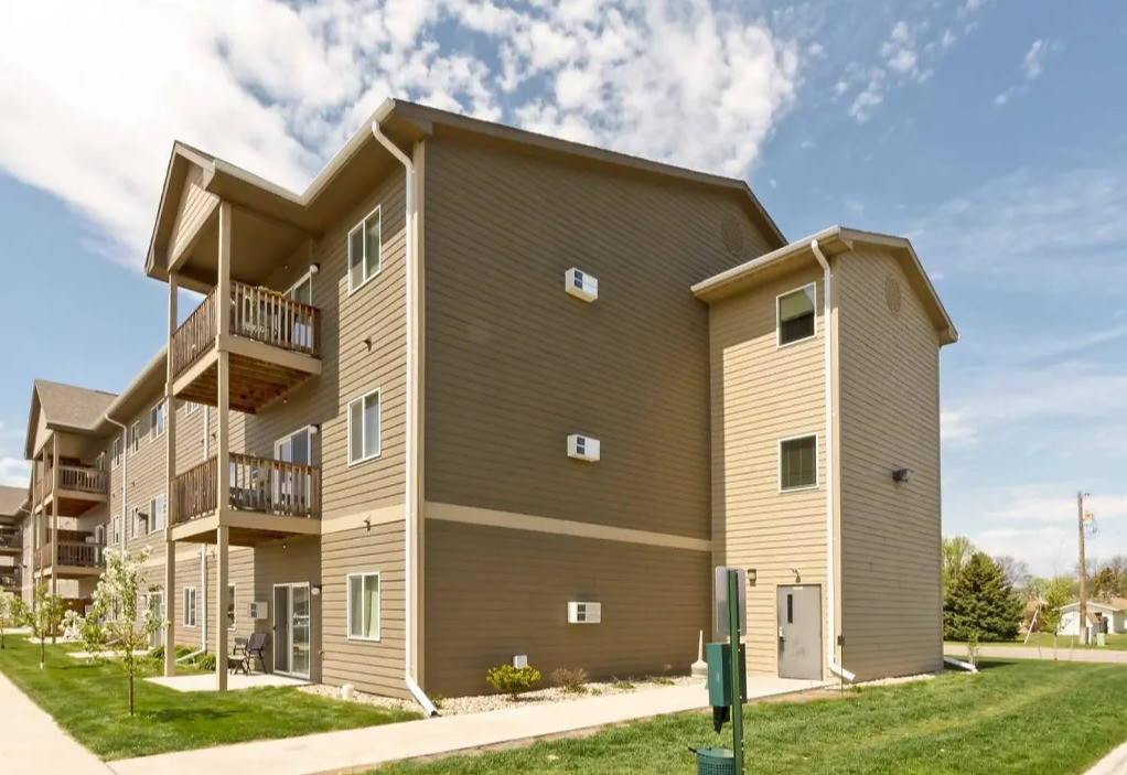 Foto principal - Prairie Springs Apartments