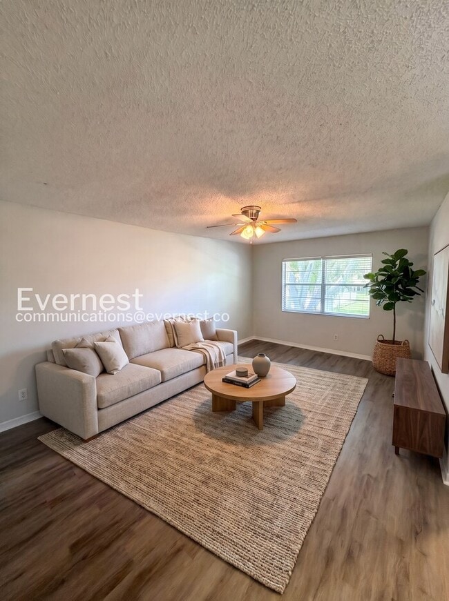 Building Photo - 4455 38th Terrace N
