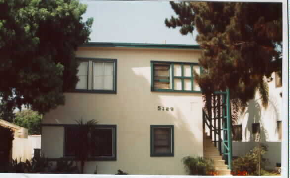 Building Photo - 5129 Cahuenga Blvd