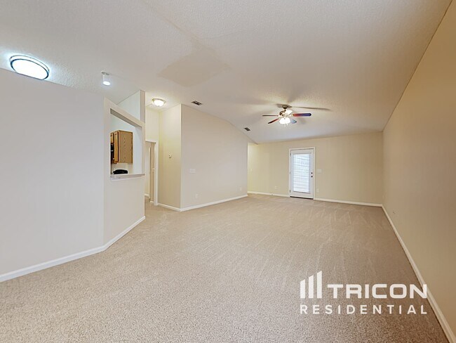 Building Photo - 8693 Tristan Drive Jacksonville FL