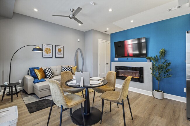 Foto del edificio - 1812 Hickory St