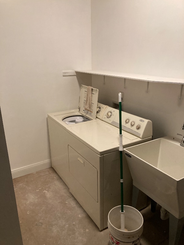 Building Photo - 4105 Edith Dr