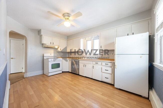 Foto del edificio - 19 Illinois St