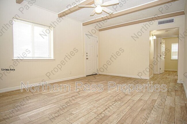 Building Photo - 601 Lafayette Dr