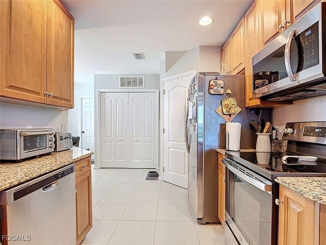 Foto del edificio - 11971 Champions Green Way