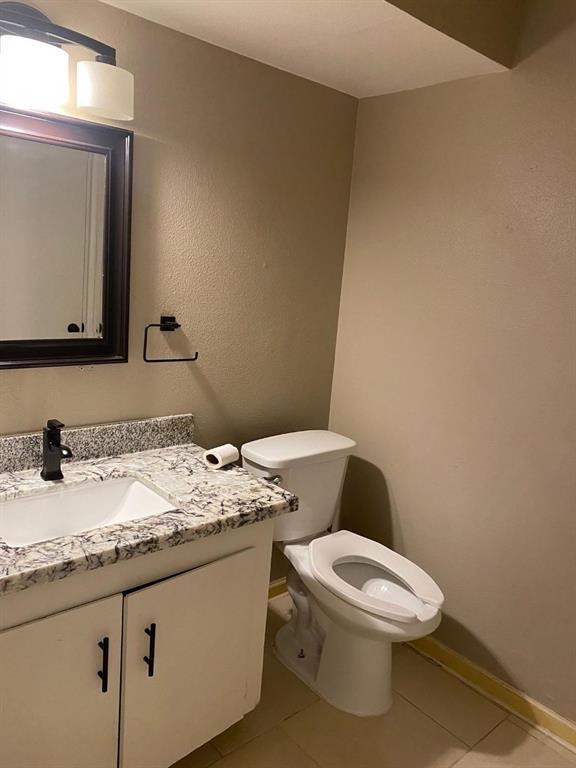 Building Photo - 416 Milwaukee St