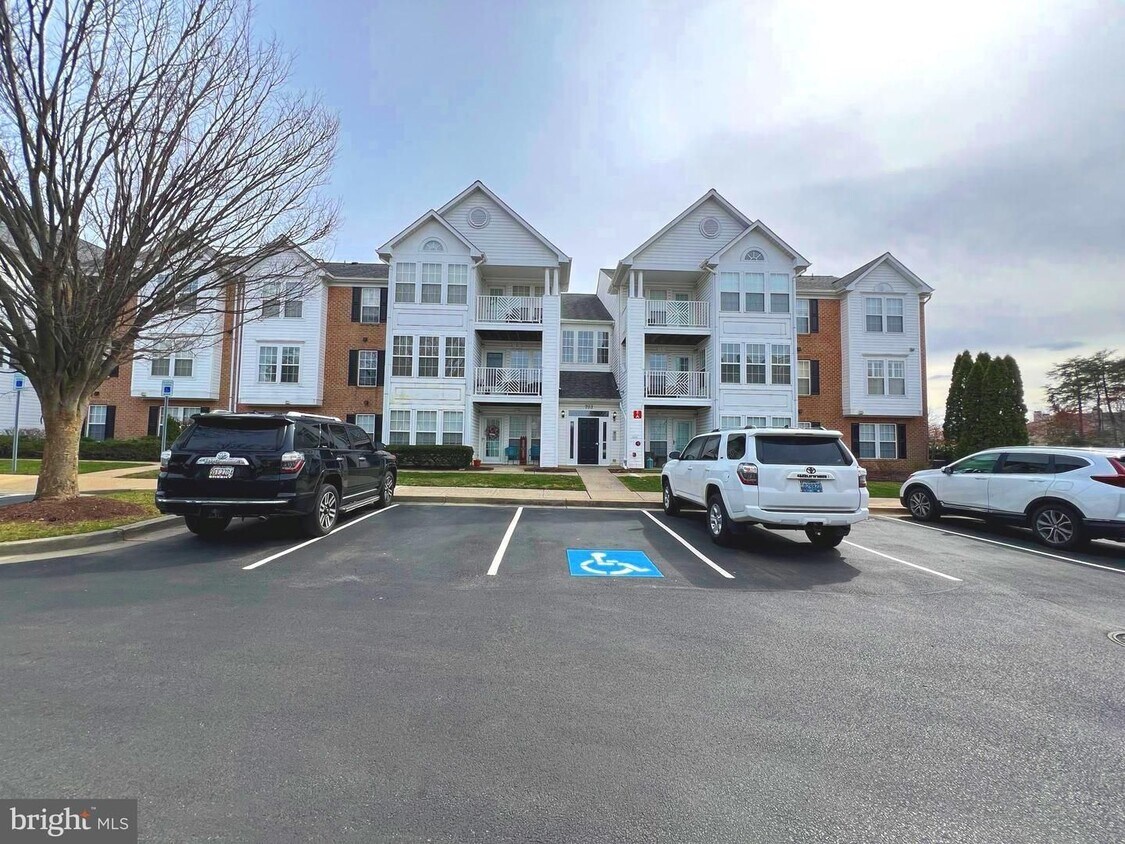 703 Harvest Run Dr, Odenton, MD 21113 House Rental in Odenton, MD