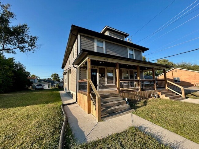 Photo - 1416 W 27th St Townhome