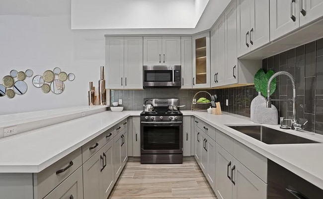 Foto del edificio - 2323 28th St