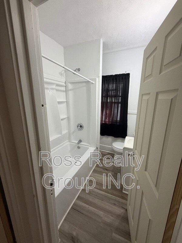 Foto del edificio - 2750 Monroe St