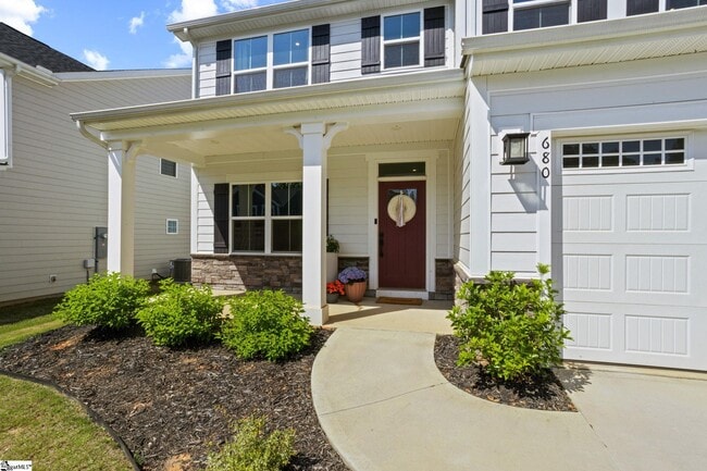 Building Photo - 680 Lady Fern Dr
